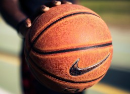 开云|李铁赛前激昂陈词，抛开算术题，意志力铸就胜利之路