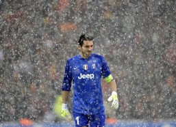 kaiyun：中超前瞻，天王山之战三镇对决泰山，广州德比保级生死较量