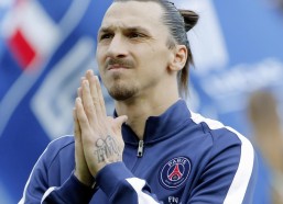 kaiyun：LoveYY：只给自己的表现打3分 队伍的磨合还不够