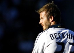 开云：瓜迪奥拉谈冠军之争，十二月断言为时尚早，足球赛季绝非NBA式马拉松