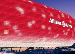 kaiyun-英超历史射手王宝座暗流涌动 希勒笑谈，凯恩不如在慕尼黑多留几年