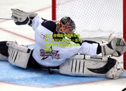 开云_穆帅发布会再掀风暴，怒怼记者你爸一直对你很好吗 直击赛后火药现场