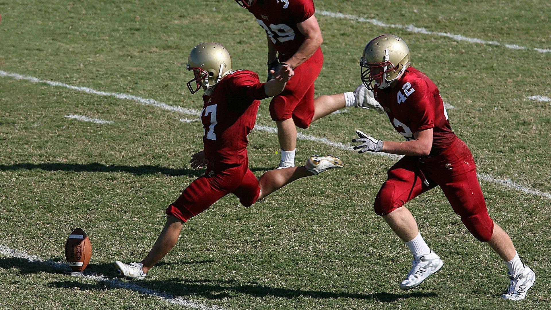 苏格兰公布11月世预赛关键名单 麦克托米奈与罗伯逊领衔阵容冲击正赛席位