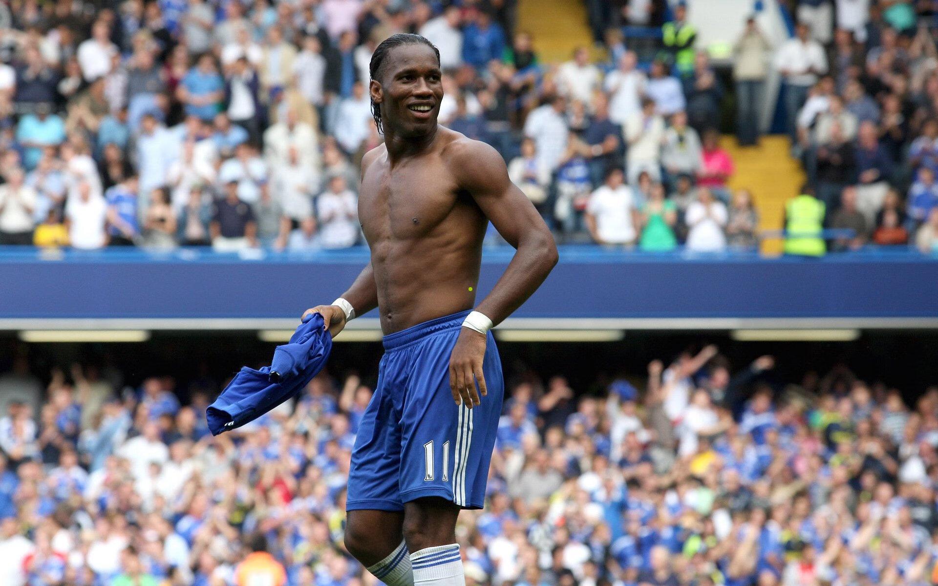 欧冠之巅,阿森纳3-1全胜夺冠,海港黄潜外战低迷引深思